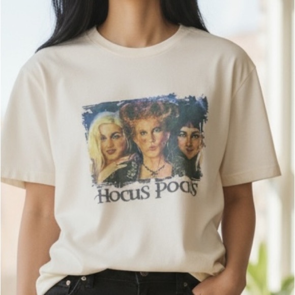 Hocus Pocus Graphic T-Shirt - Picture 1 of 1